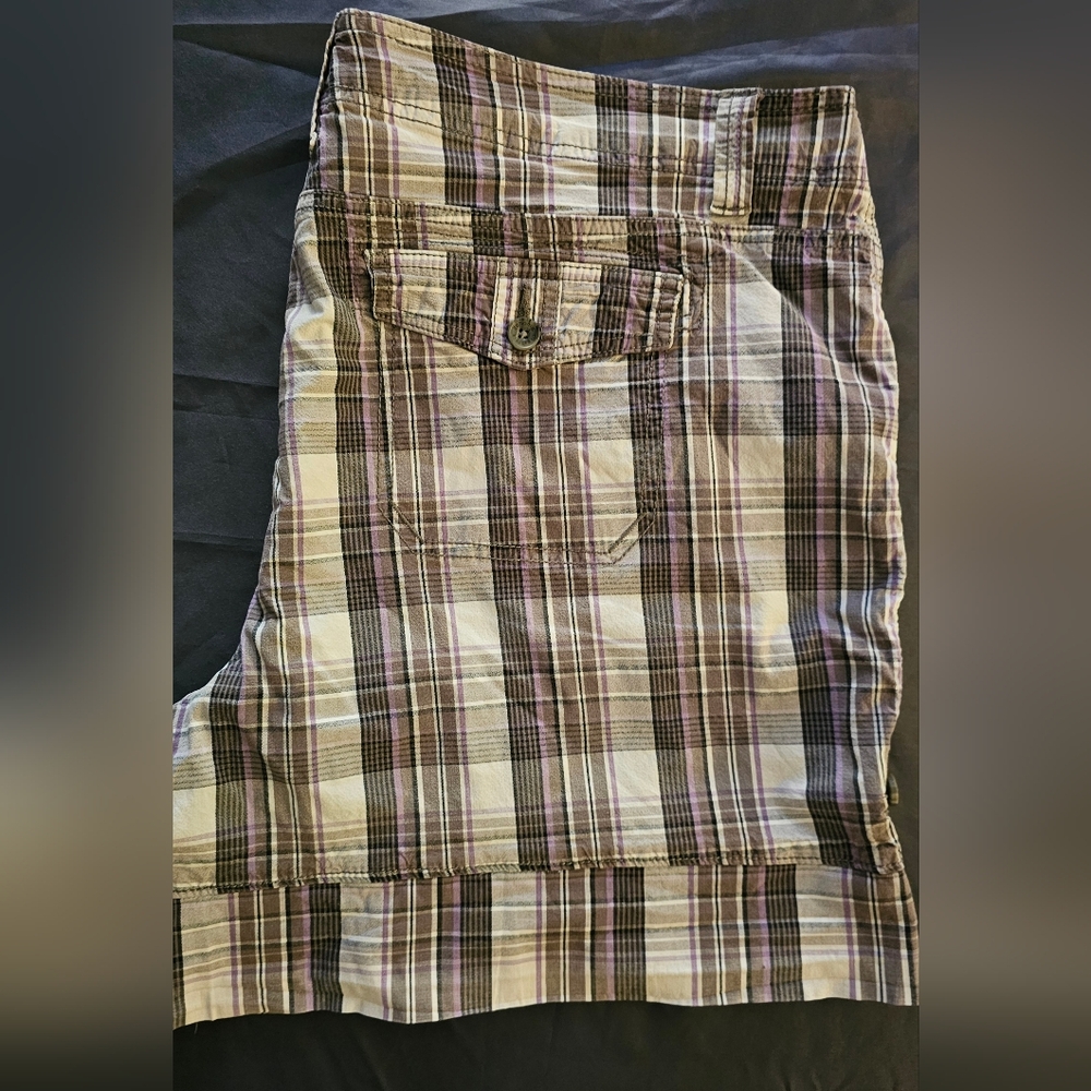 Sonoma Life + Style women's shorts, sized 20W purple plaid